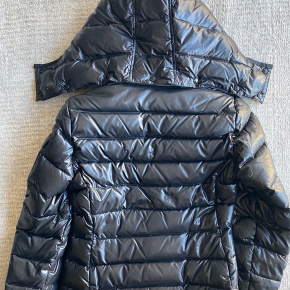 Moncler Bady Slim Short Down Jacket - Picture 5 of 9